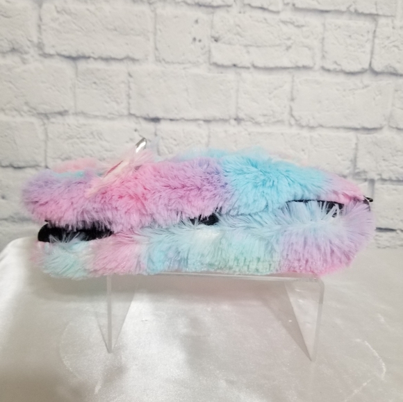 Unicorn Tie Dye Fuzzy Cozy Slipper Socks New - Picture 15 of 16